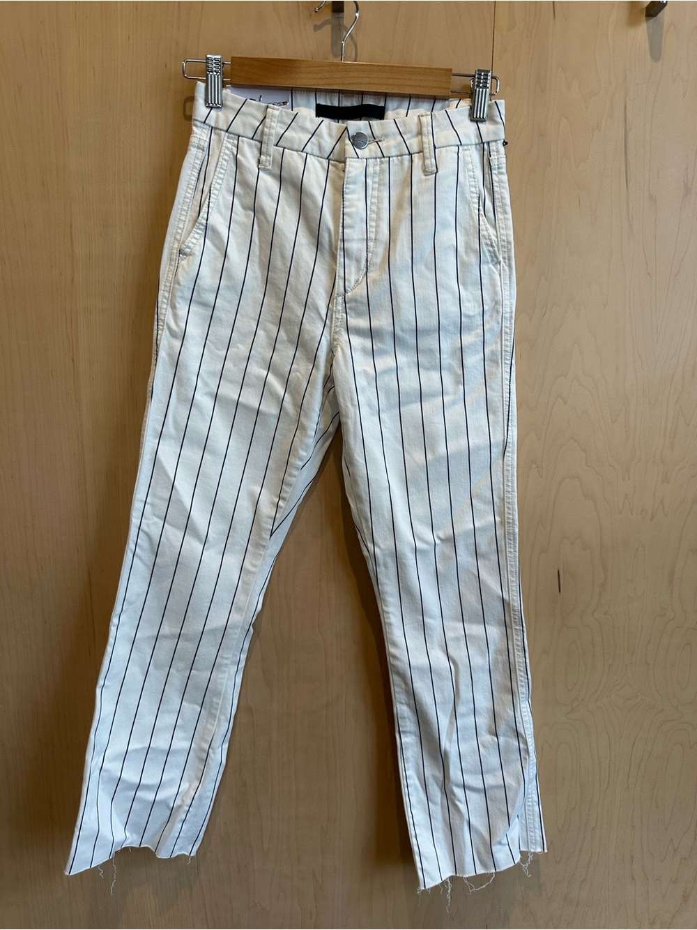 Women’s Joe's Jeans White Pant with Navy Pinstripes